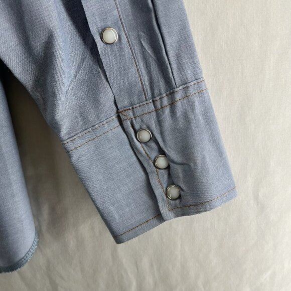 Wrangler Western Work Shirt Sz 17x35 Cowboy Cut Pearl Snap Pockets Chambray Blue - Picture 10 of 13